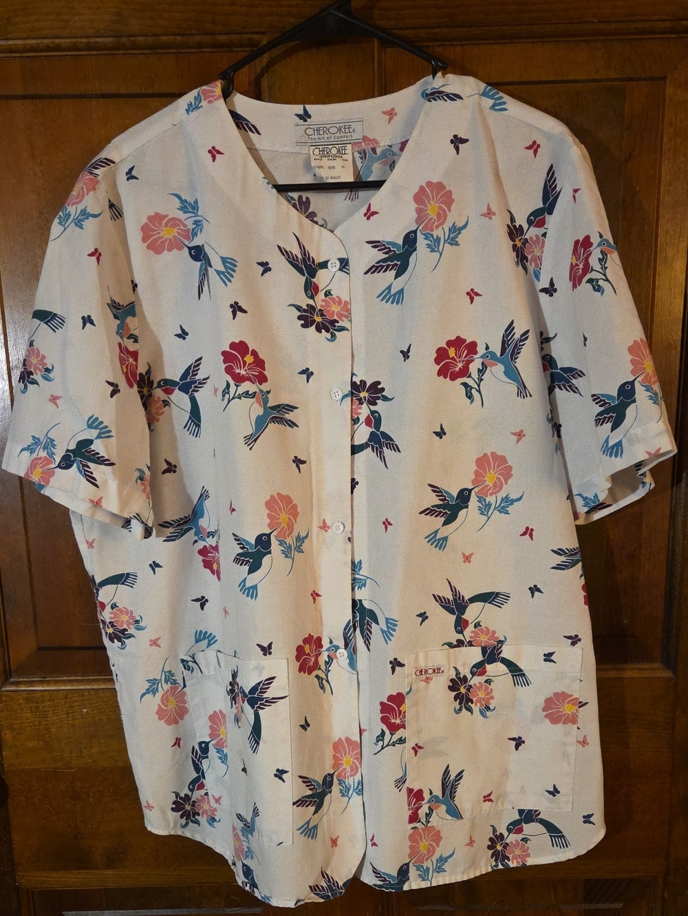 Cherokee WoMen's Cream Floral Bird Button-Up Shirt
